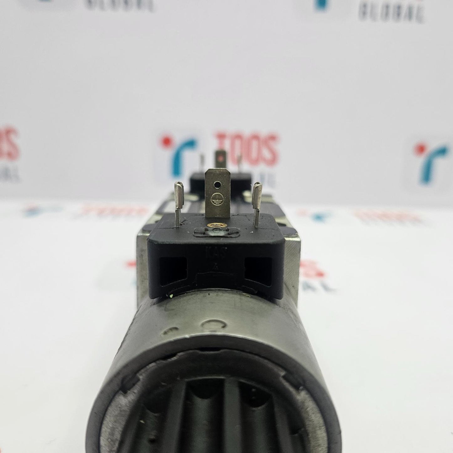 Parker D1MW004CNJW1P91 Directional Control Valve