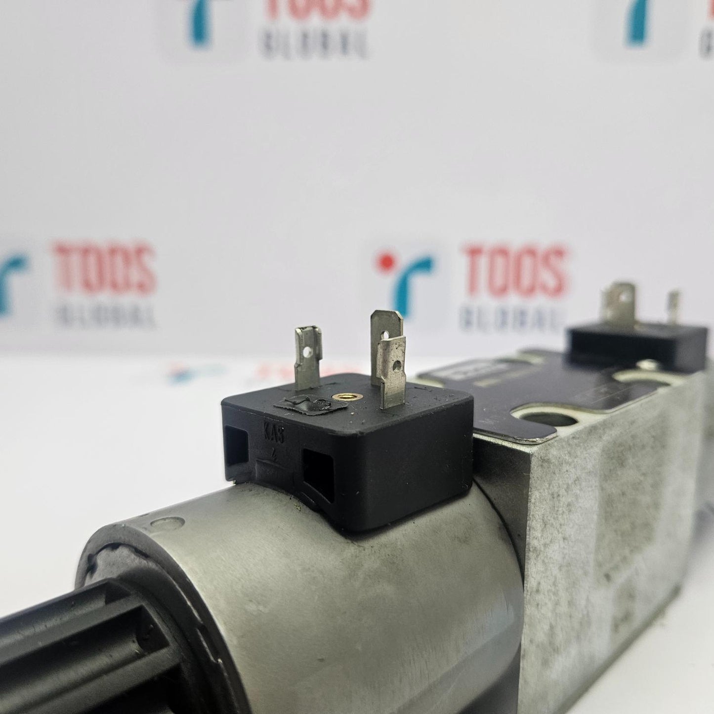 Parker D1MW004CNJW1P91 Directional Control Valve