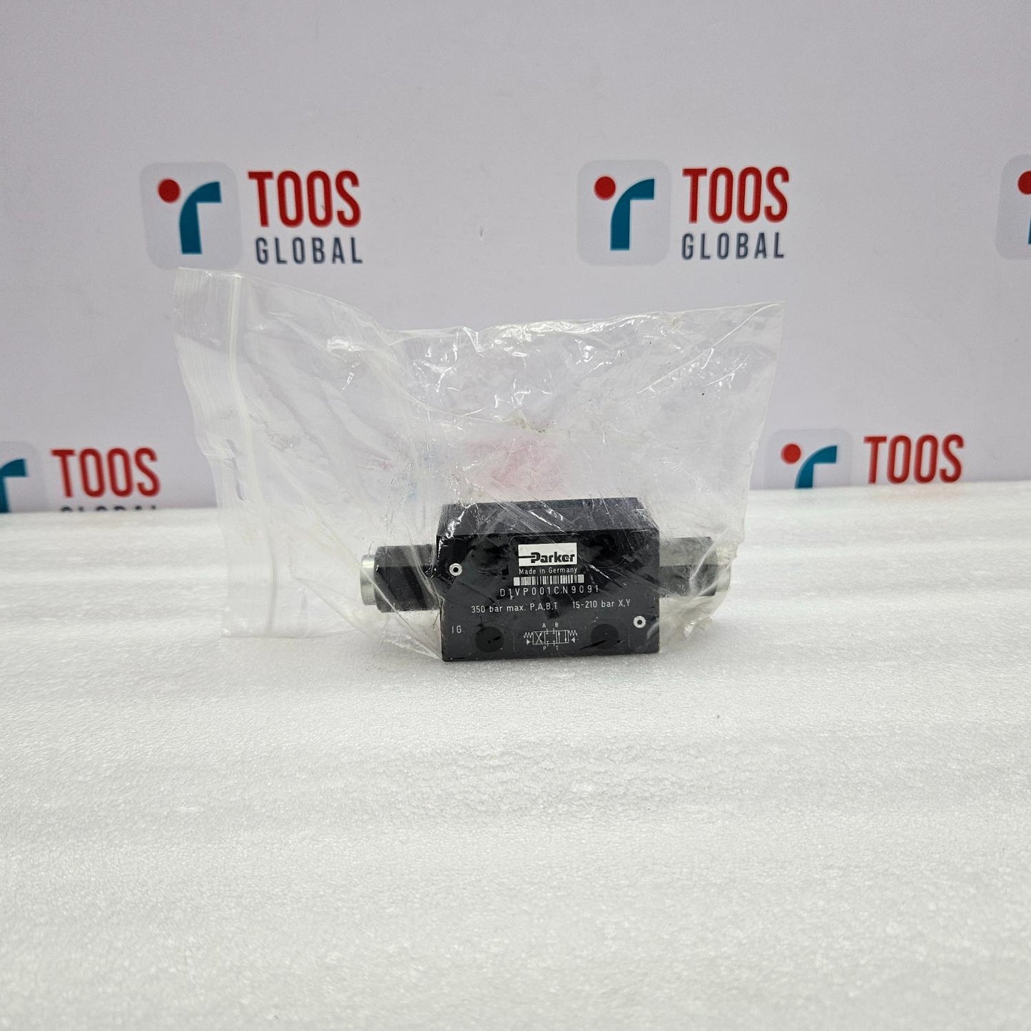 Parker D1VP001CN9091 Directional Control Valve New
