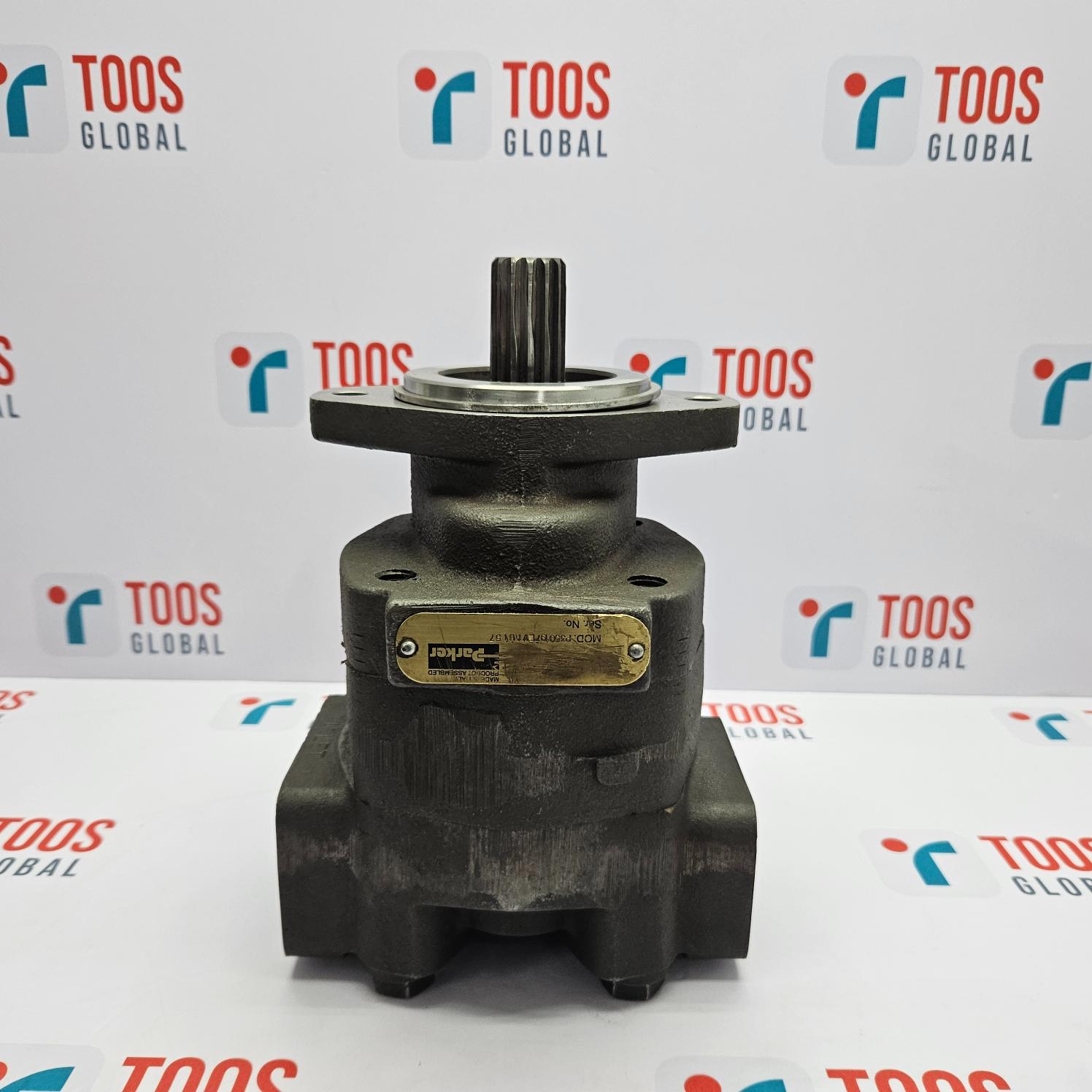 Parker P350197EVAB157 Hydraulic Pump Parker hydraulic pump, model P350197EVAB157, predominantly black in color with some signs of wear and branding on the label.
