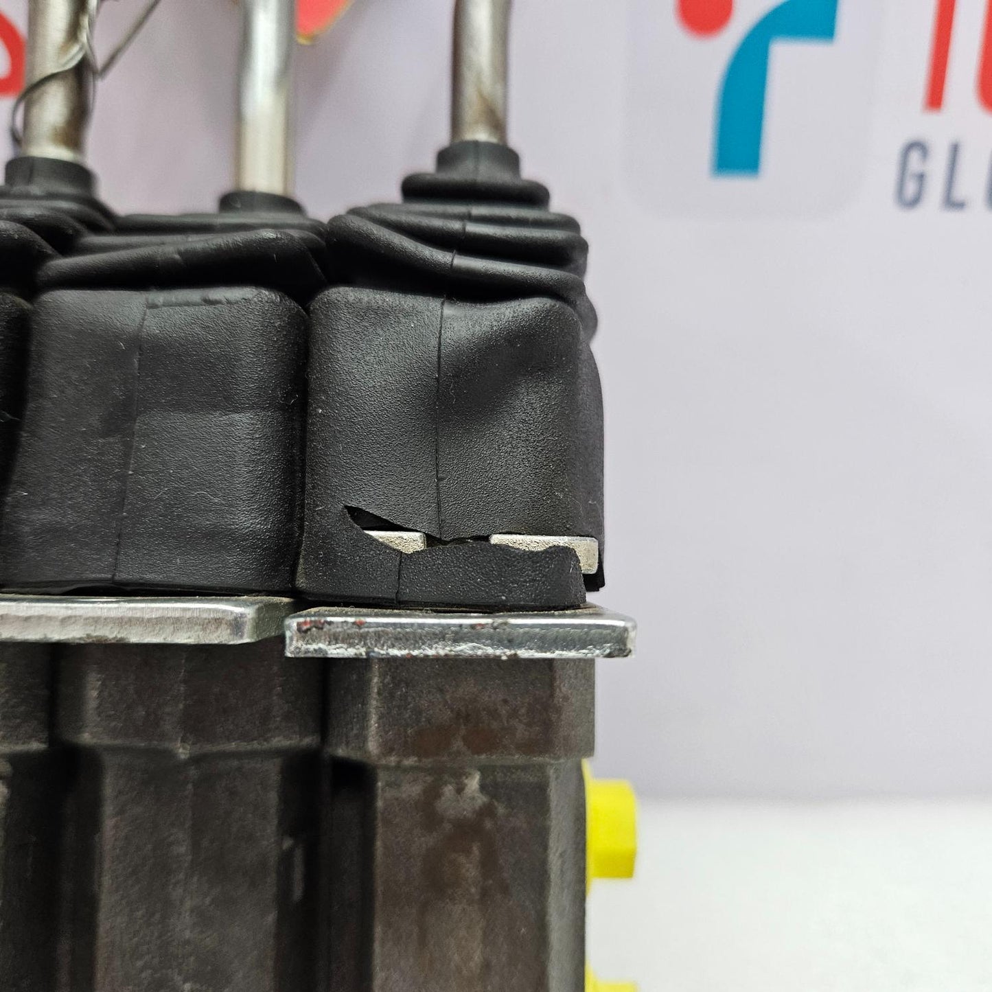 Parker PCL402-06-UT55112 Hydraulic Joystick