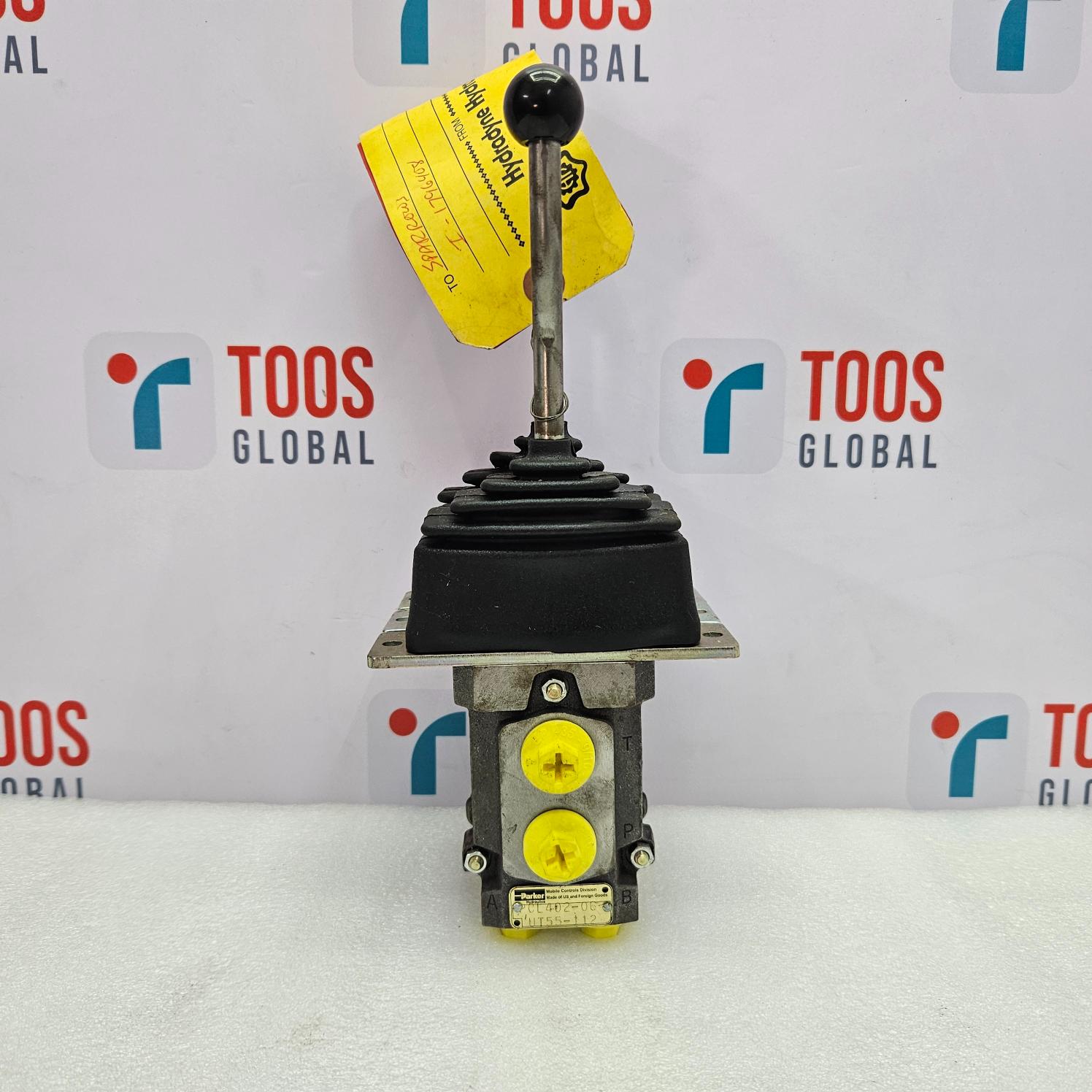 Parker PCL402-06-UT55112 Hydraulic Joystick with yellow labels on a white background featuring 'TOOS GLOBAL' branding.