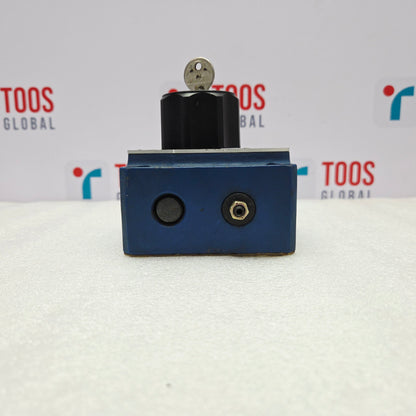 REXROTH R900423261 2 FRM 10-31/50 LB SPEED CONTROL VALVE