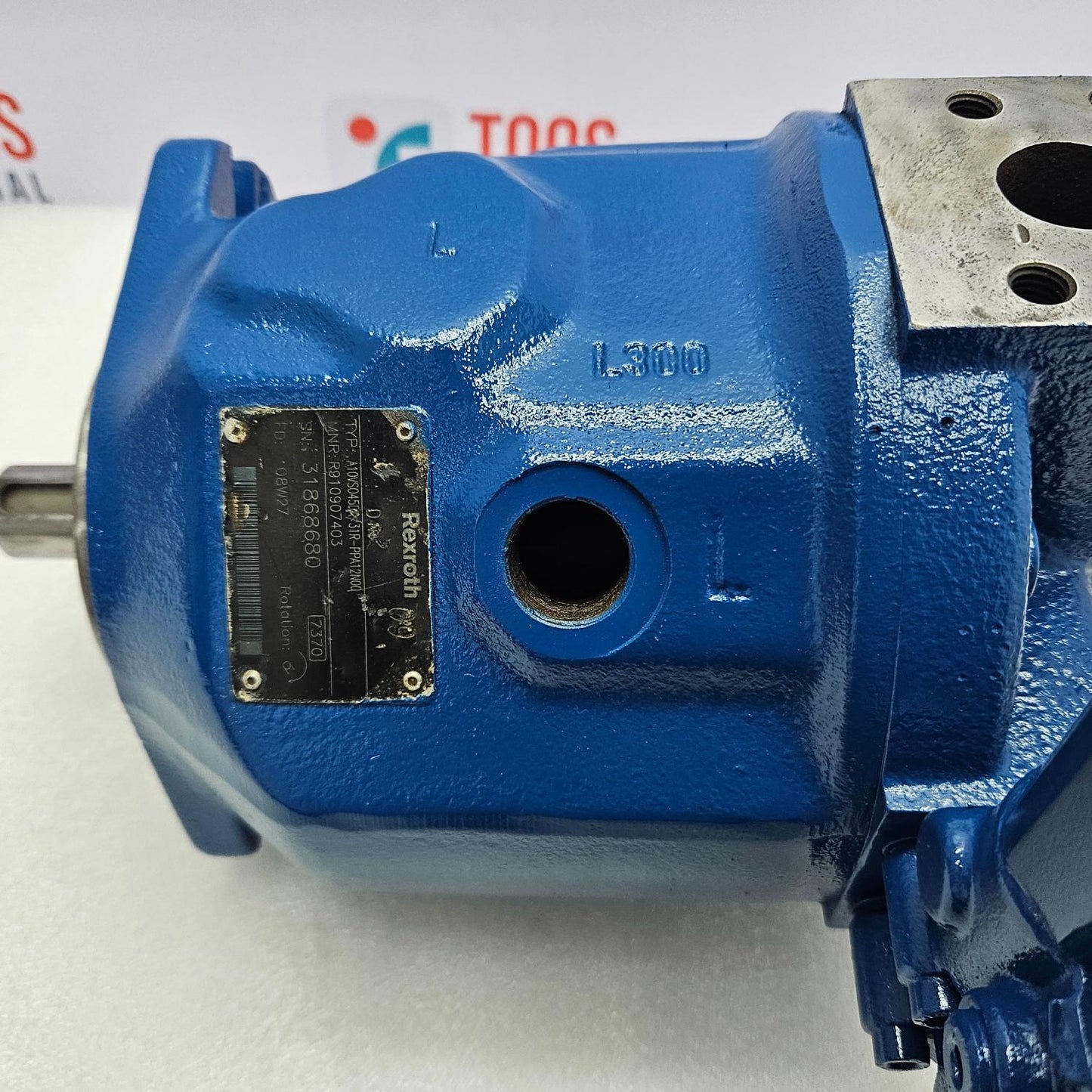 REXROTH R910907403 A10VS045DR/31R-PPA12N00 AXIAL PISTON PUMP