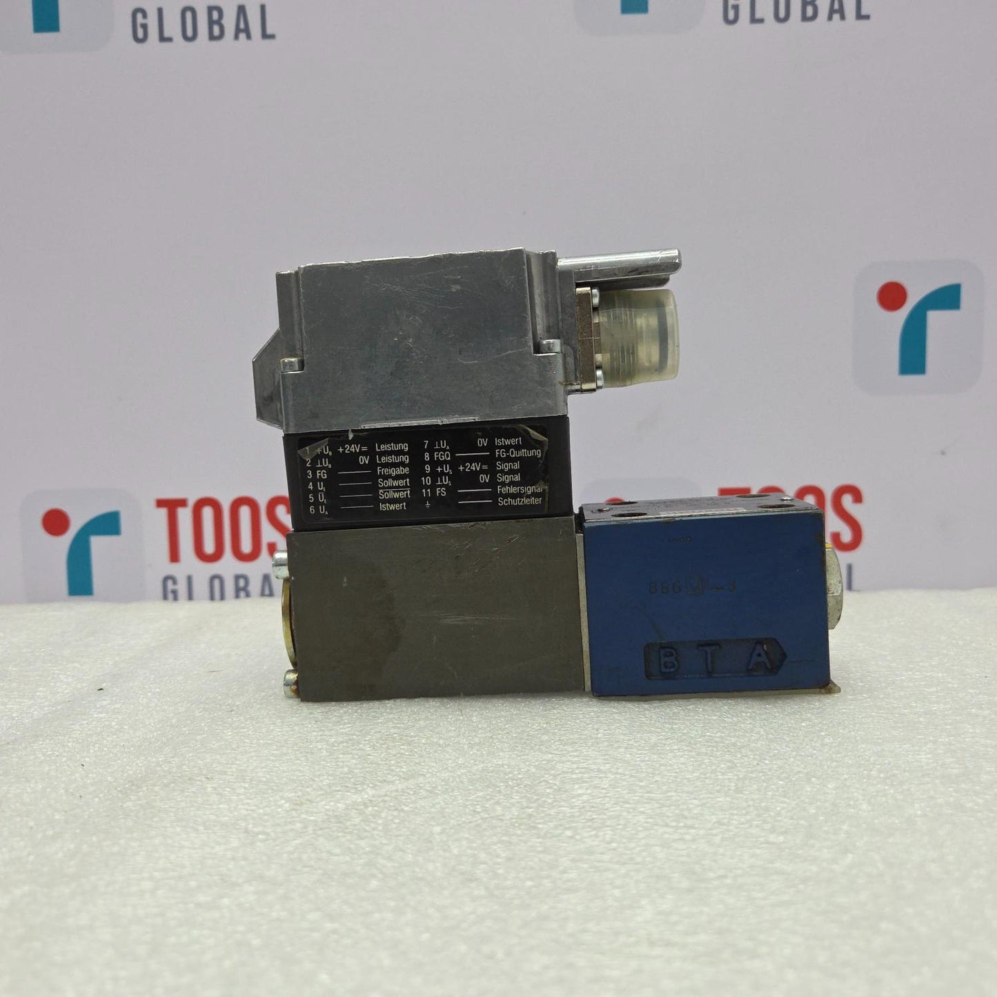 Rexroth 0811404720 Proportional Directional Valve 4WRREH6VB40L-1X/G24K0/B5M New