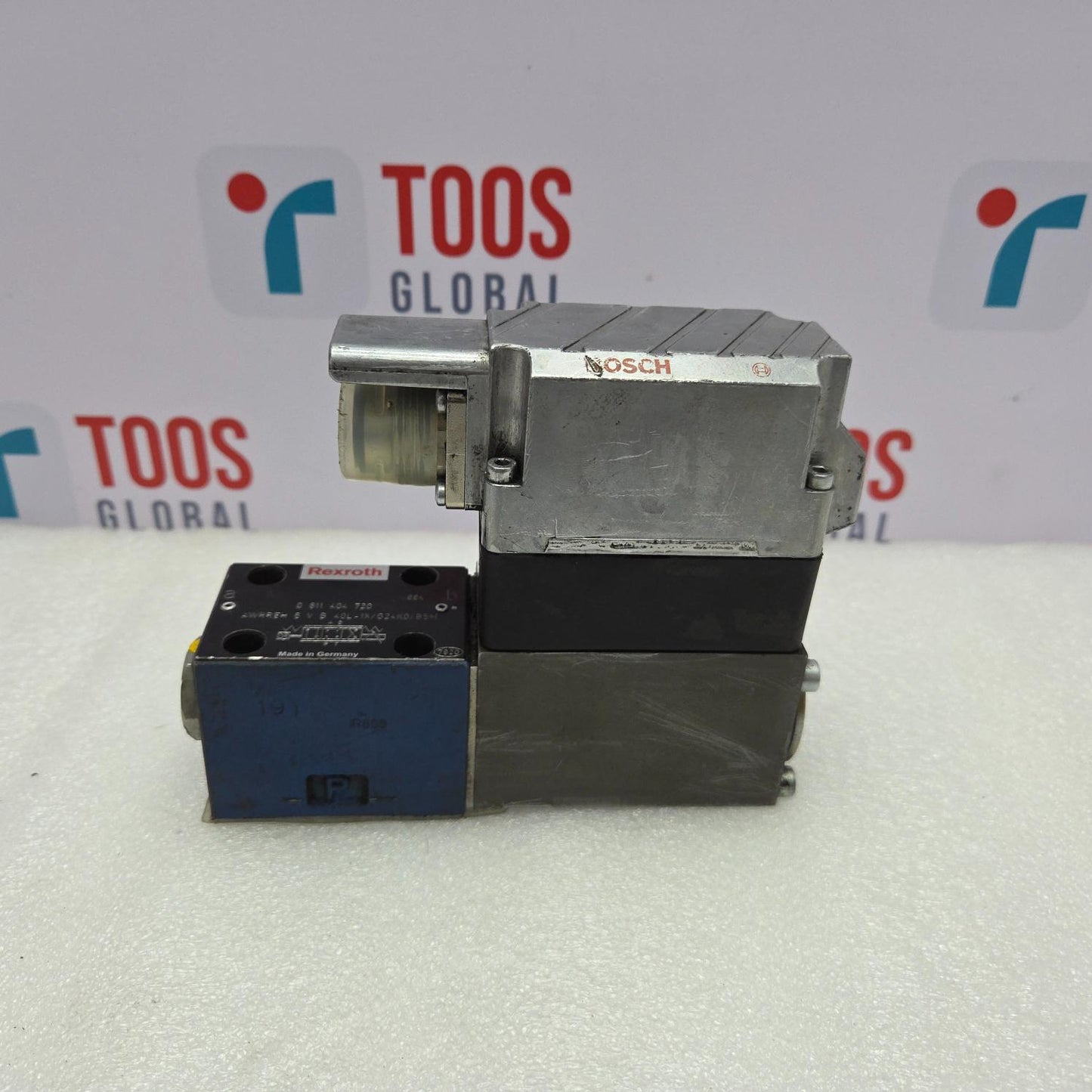 Rexroth 0811404720 Proportional Directional Valve 4WRREH6VB40L-1X/G24K0/B5M New