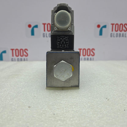 Rexroth 0811404721 Proportional Directional Valve 4WRREH6VB24L-11/G24K0/B5M New