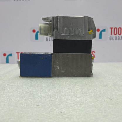 Rexroth 0811404721 Proportional Directional Valve 4WRREH6VB24L-11/G24K0/B5M New