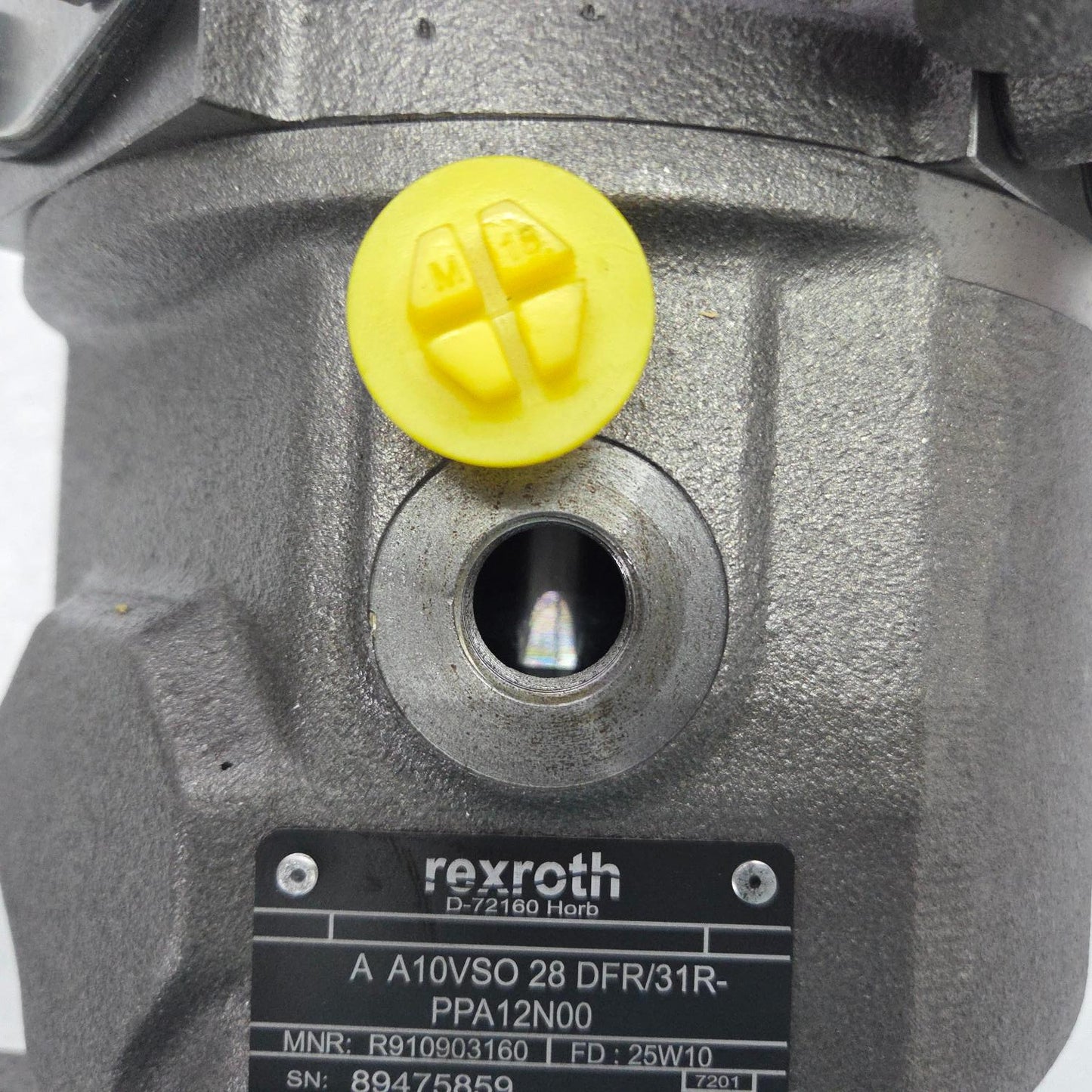 Rexroth A A10VSO 28 DFR/31R-PPA12N00 Hydraulic Piston Pump R910903160