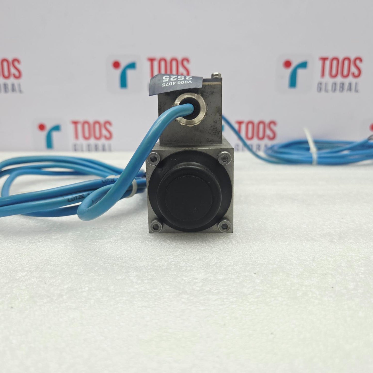 Rexroth R901351579 4WE6J54/BG12-13NXHCKL/V Valve Hydac EX-1195-200