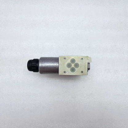 Rexroth R901470674 Directional Spool Valve 4WE6Y62/EG24NJ3DLSO929