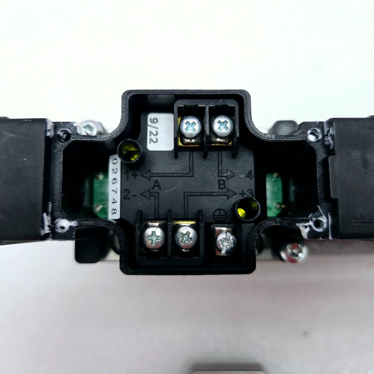Rexroth R901470674 Directional Spool Valve 4WE6Y62/EG24NJ3DLSO929