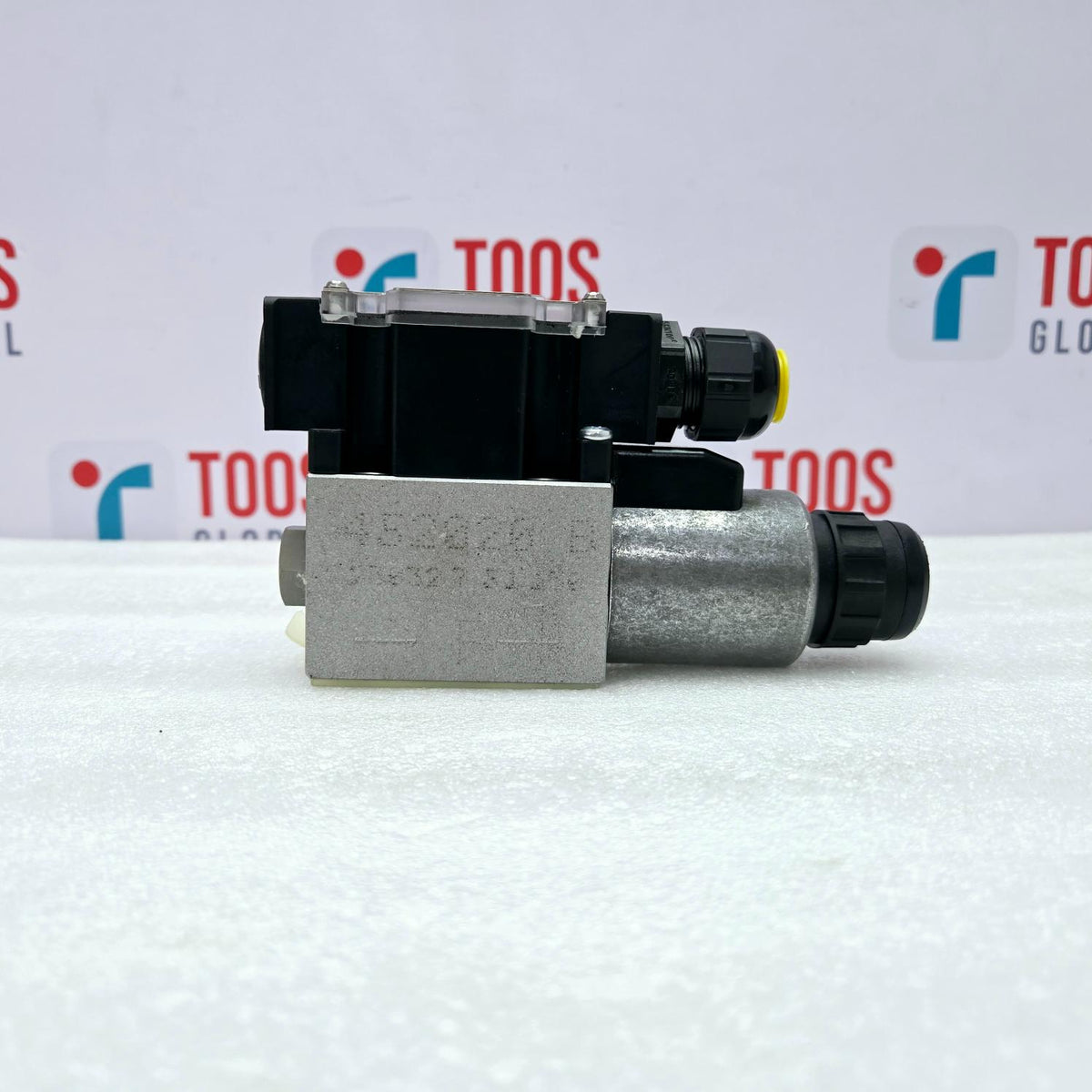 Rexroth R901470674 Directional Spool Valve 4WE6Y62/EG24NJ3DLSO929