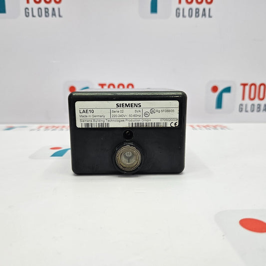 SIEMENS LAE10 FLAME SAFEGUARD Black rectangular device with label on a white background