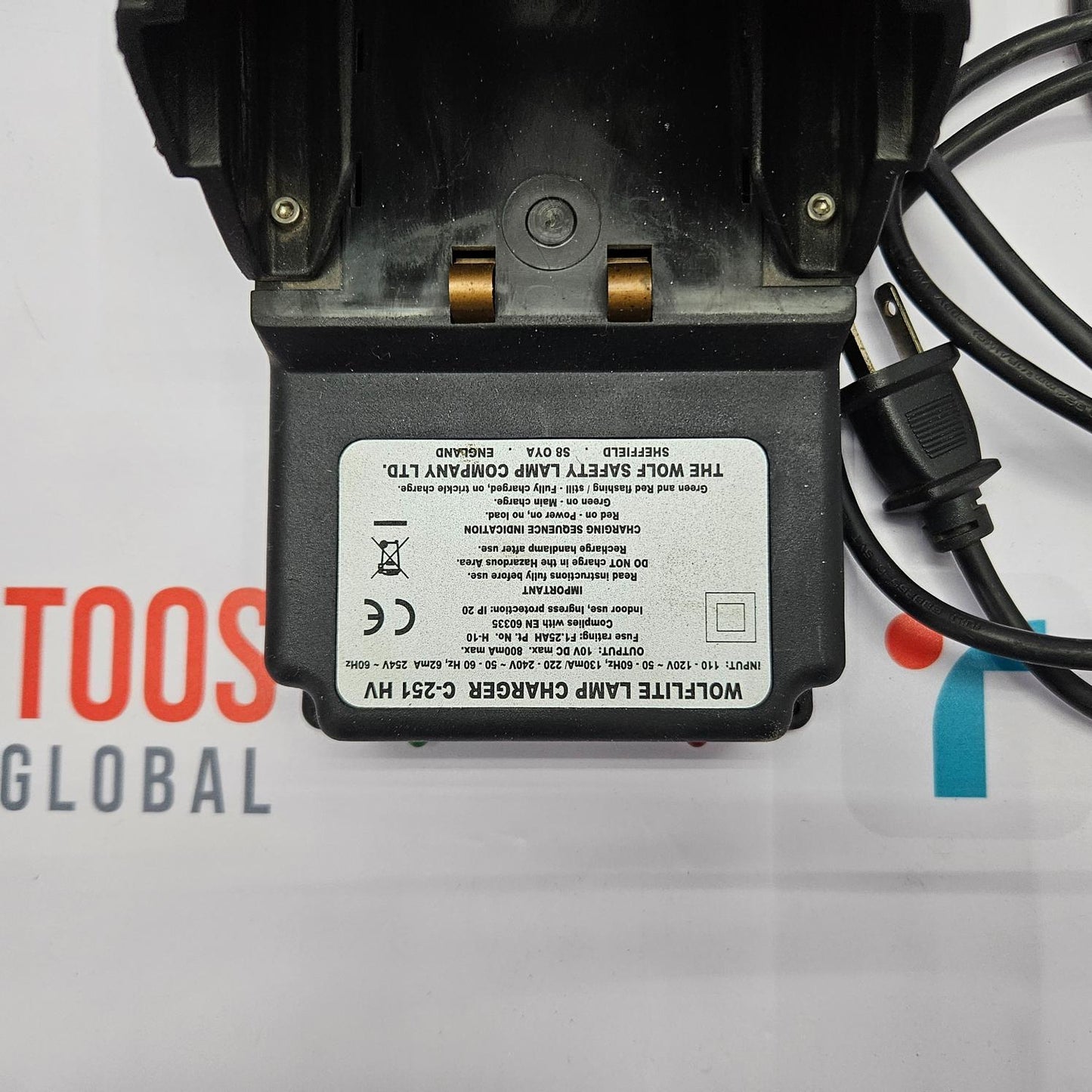 THE WOLF SAFETY LAMP COMPANY WOLFLITE LAMP CHARGER C-251HV
