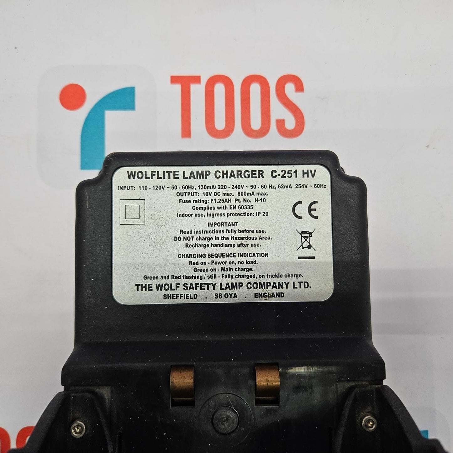 THE WOLF SAFETY LAMP COMPANY WOLFLITE LAMP CHARGER C-251HV