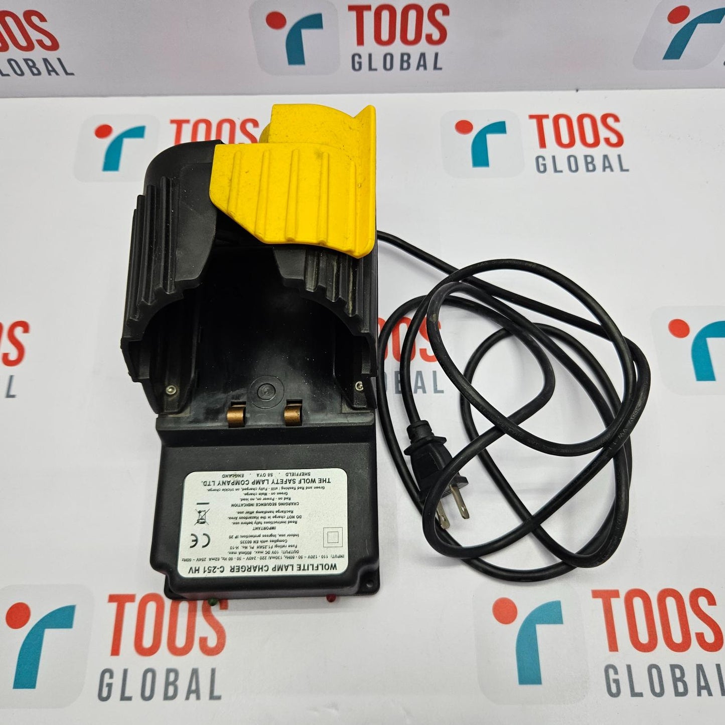 THE WOLF SAFETY LAMP COMPANY WOLFLITE LAMP CHARGER C-251HV