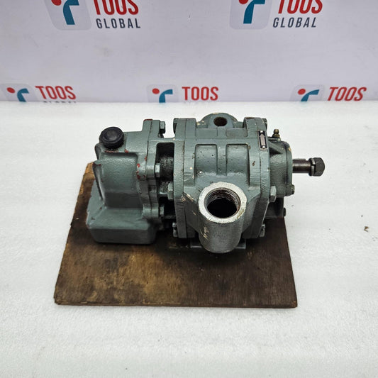 Taiko Kikai TSS-32 Rotary Blower on a white background with 'TOOS' branding.