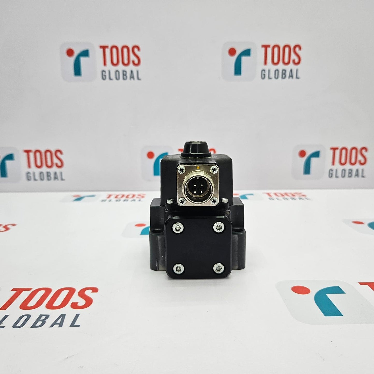 Ultra Moog 4693-251-000 Servo Valve