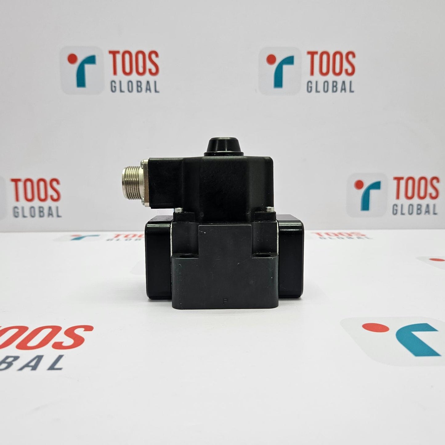 Ultra Moog 4693-251-000 Servo Valve