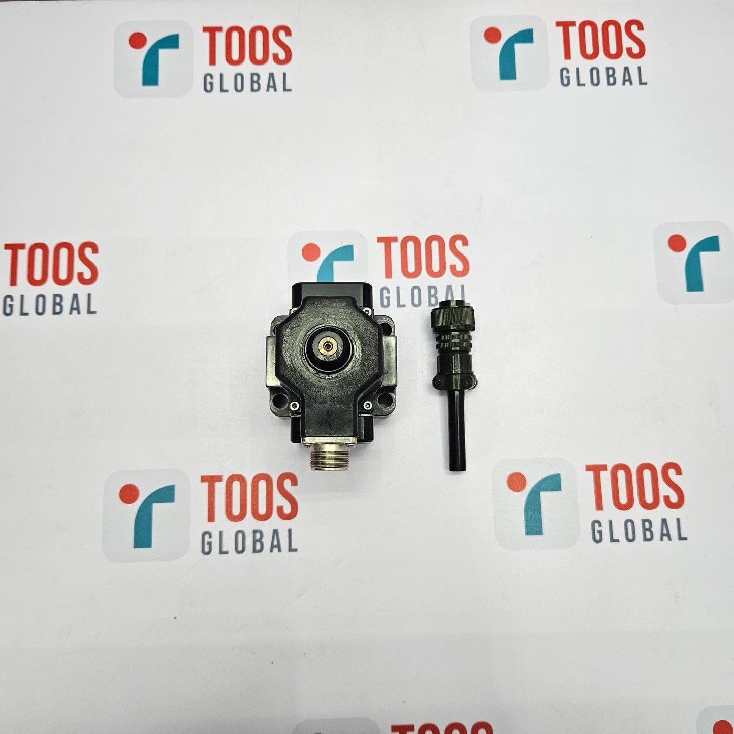 Ultra Moog 4693-251-000 Servo Valve