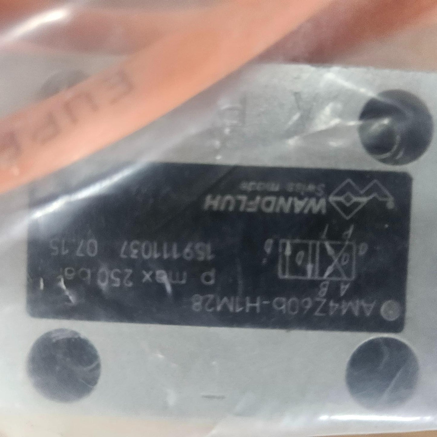 Wandfluh AM4Z60B-H1M28 Hydraulic Valve SIN45V-M26