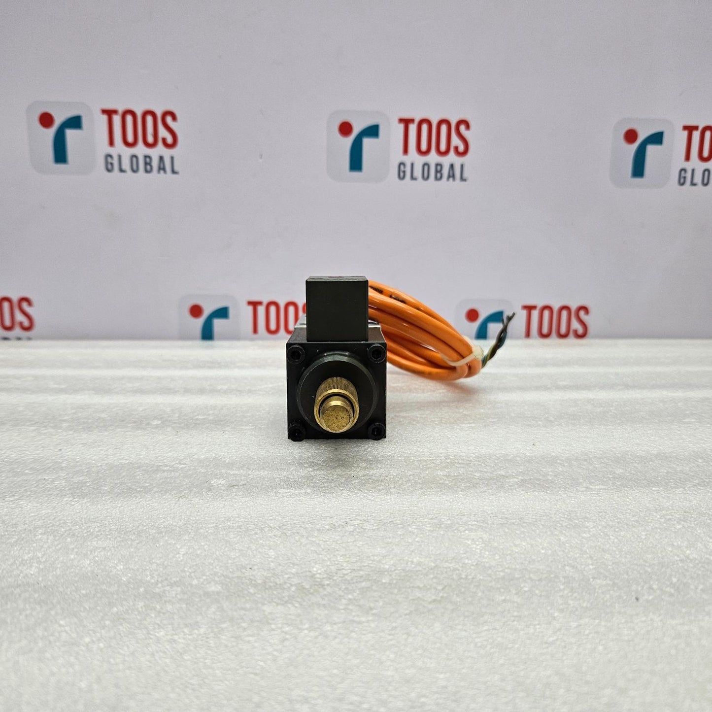 Wandfluh AM4Z60B-M28-H1 Hydraulic Valve SIN45V-G24-M28